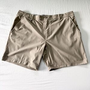 Ben Sherman Sport Shorts Mens 42 Beige Golf Casual Flat Front Stretch Golf